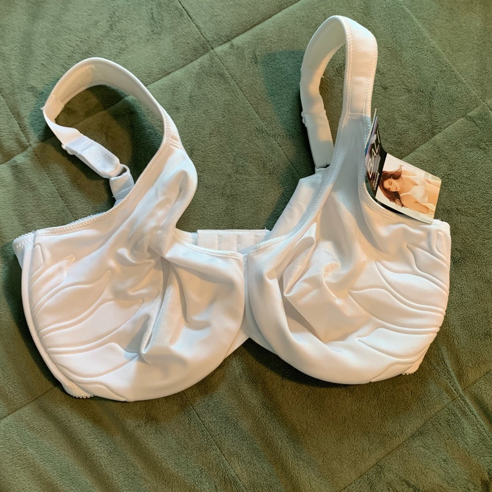 3 Bali side lift and shaping underwire bras, size 36DDD. 2 white, 1 beige.